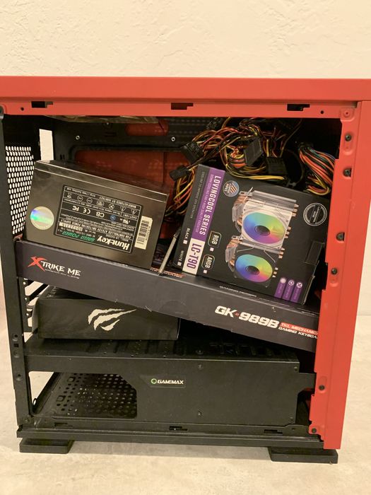 Продам корпус не дорого