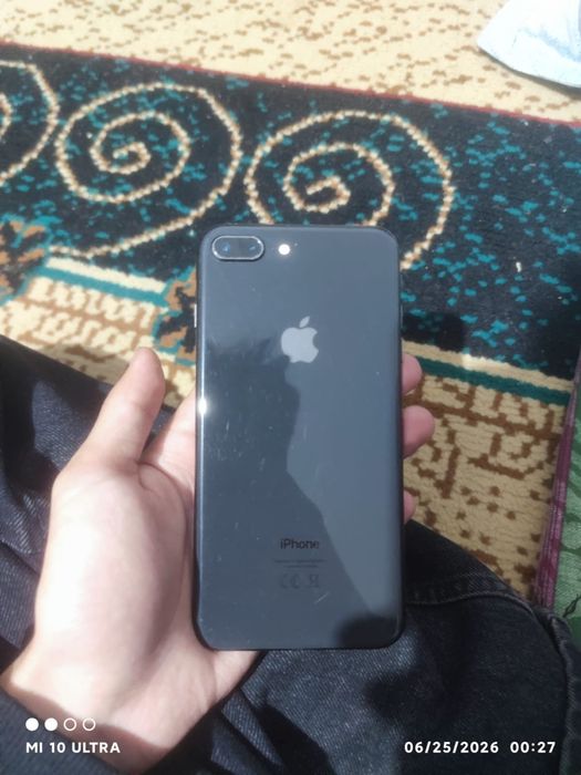 Iphone 8 plus 64gb 100akb