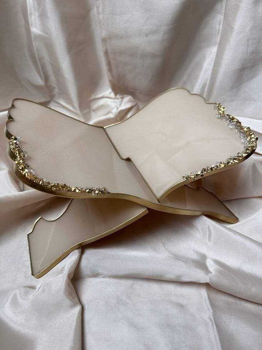 Qo'l ishi. Bejirim, nafis lavh