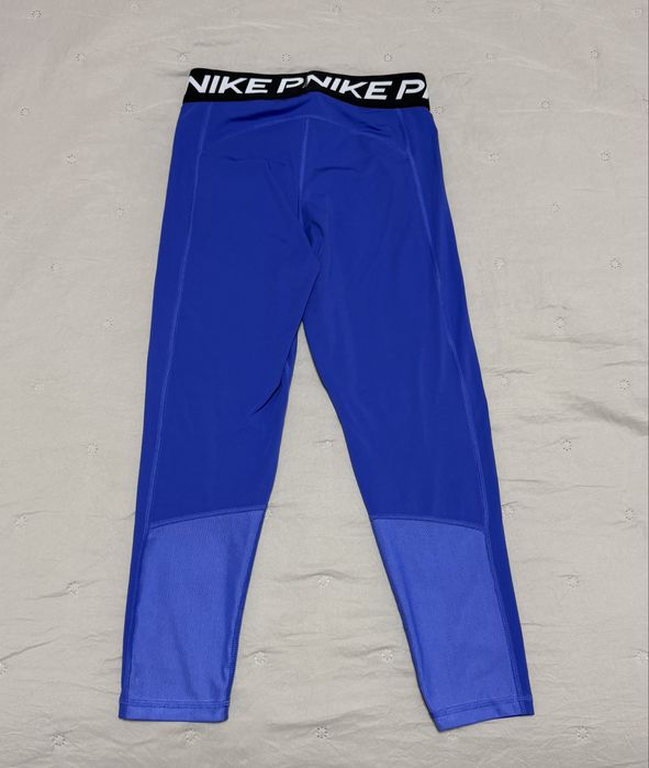 Nike Pro дамски клин