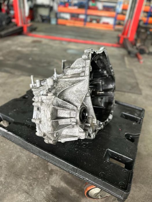 Cutie viteze manuala 6+1 trepte Mazda 3 BM 2014 1.5 benzina