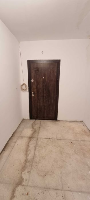 Продава се Двустаен апартамент в Разград, Орел - 64 кв.м за 718 €/кв.м - Снимка #11