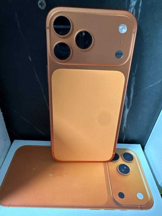 Apple iPhone 17 Pro Max  256 Gb (Астана, Петрова 17) лот107\8035