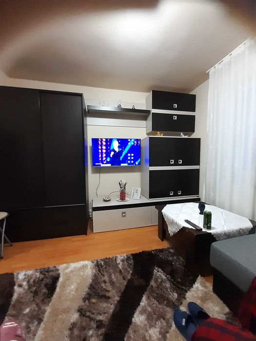 Apartament de închiriat