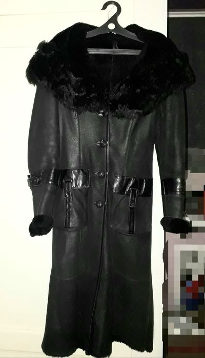 Продам дублёнку женскую