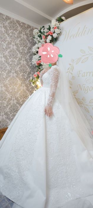 Продаю свадебное платья 2 шт