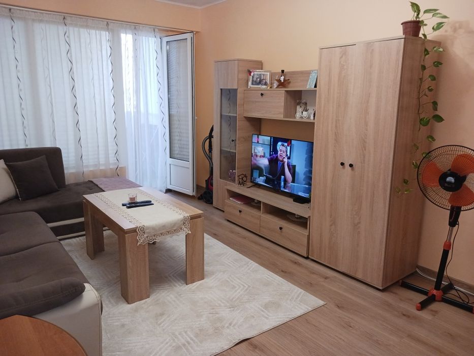 Двустаен апартамент