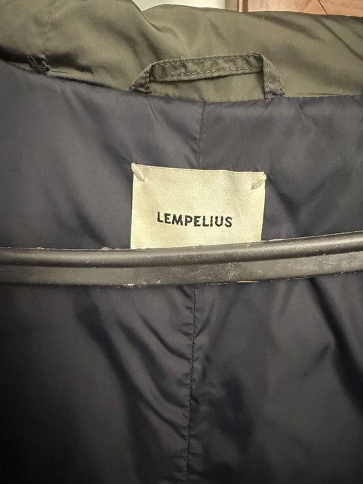 Продам зимний пуховик