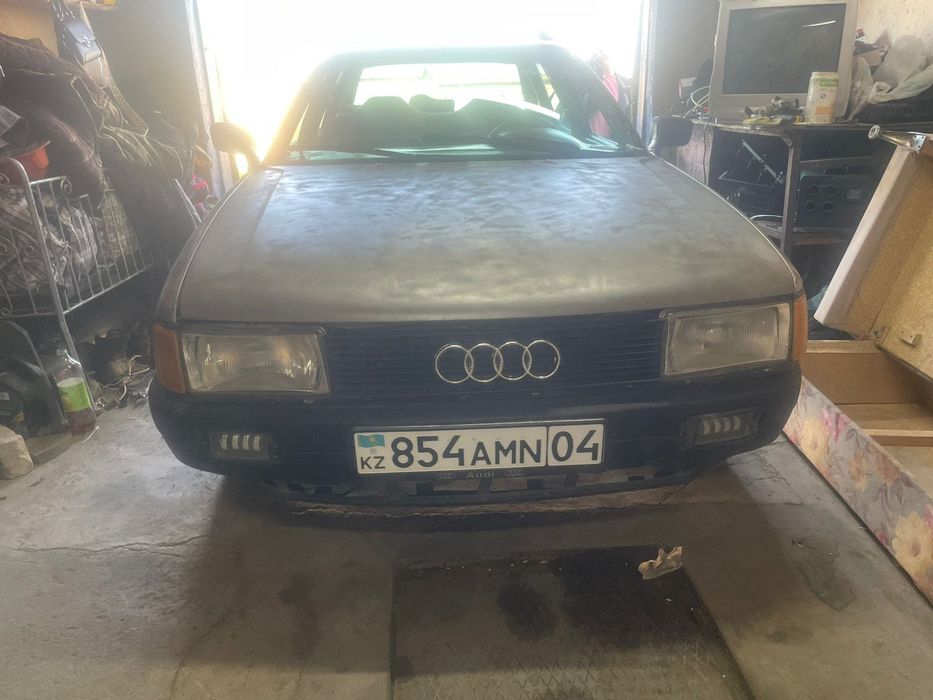 Продам Ауди 80 б3