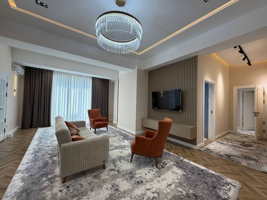 Kiparis Продается 3 комнатная квартира ремонт Ц-4, Шедевр, Централ