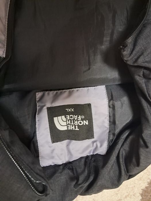 Vând vesta The North Face
