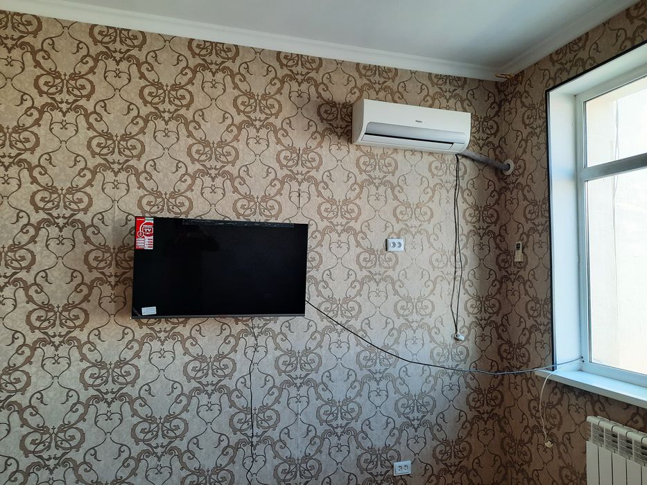 3 xanali kvartira satiladi