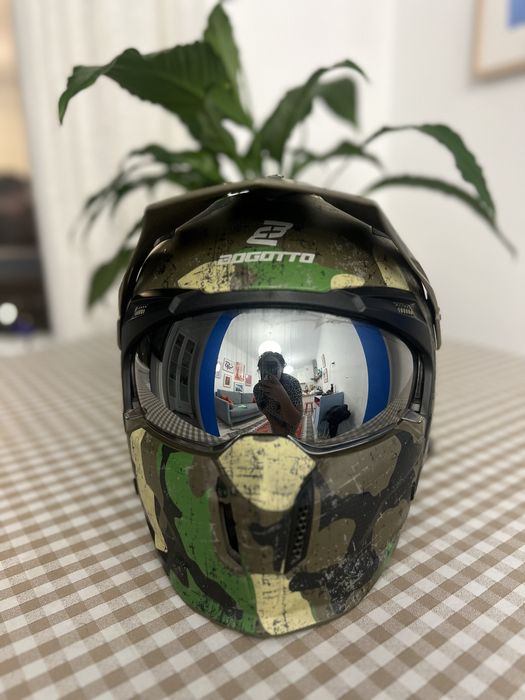 Мотошлем Bogotto