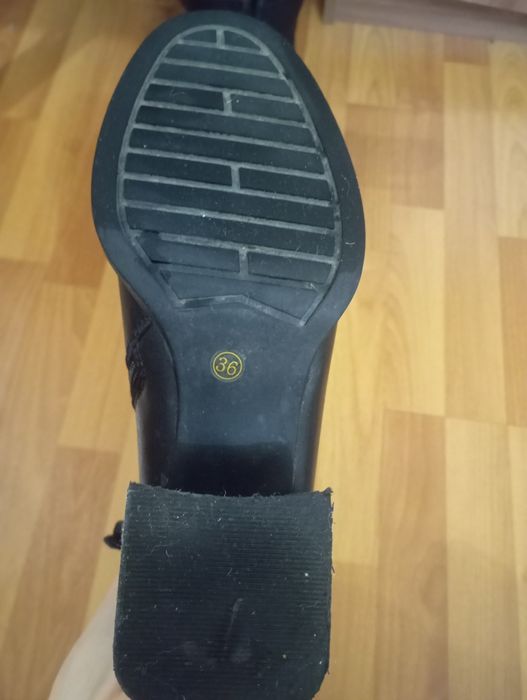 Обувь женская кожаная