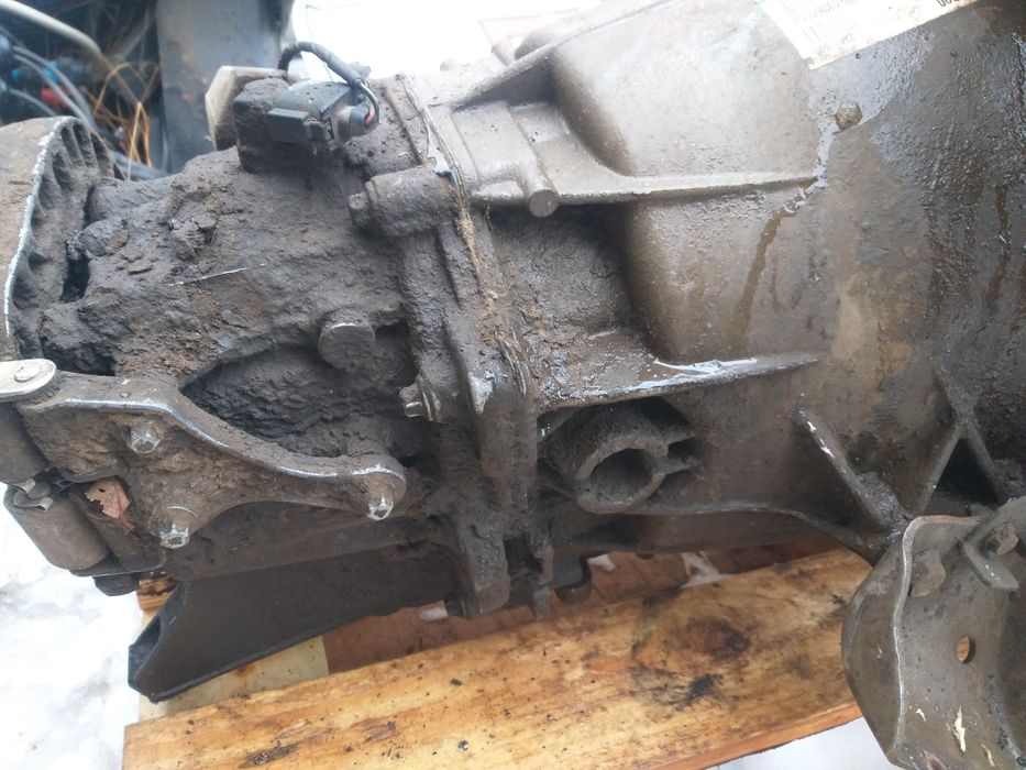 Продам МКПП фольксваген крафтор 2.5тди