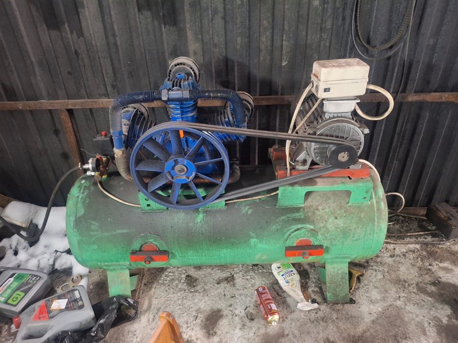 Продам действующи сто