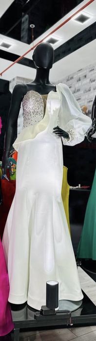 Продам платье