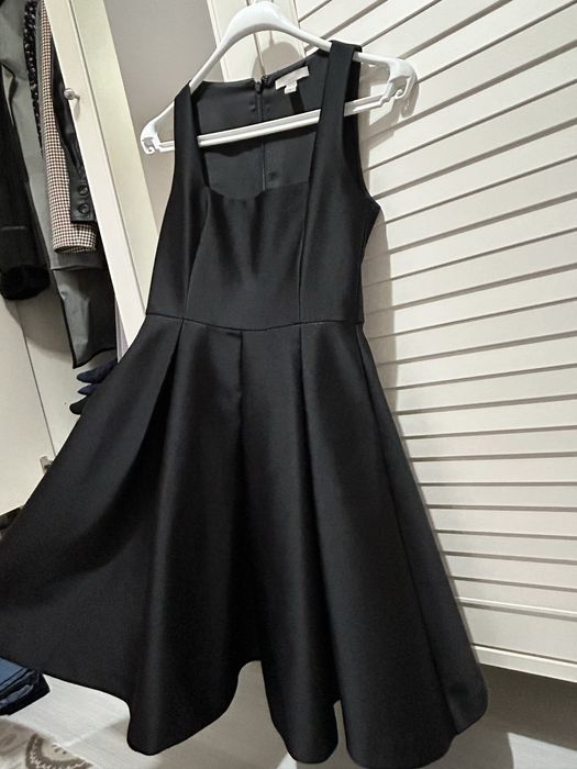 Рокля на Манго, Н&М, Bershka, Stradivarius