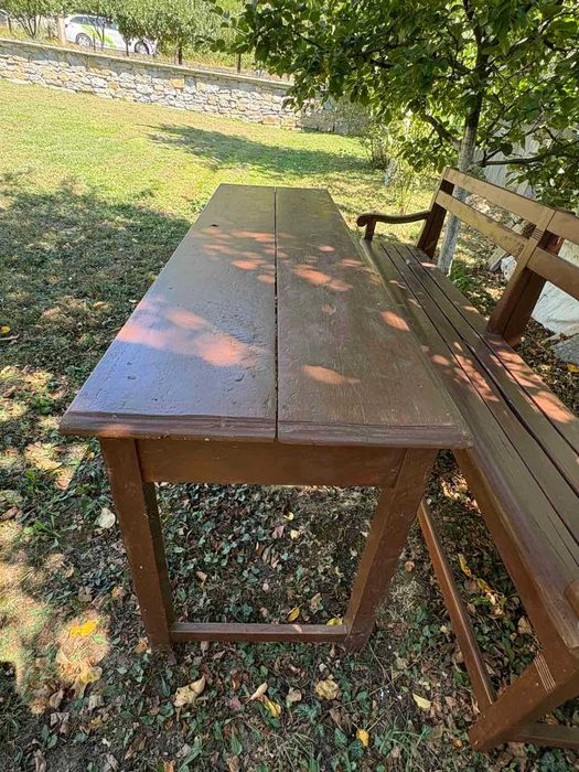 Дървена Маса с пейка