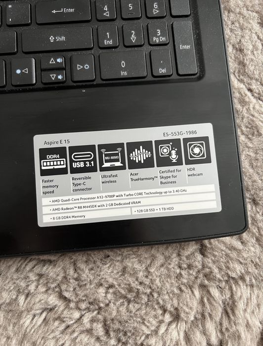 Laptop Acer Aspire E5 16G memorie ram 16gb 1TB plus SSD