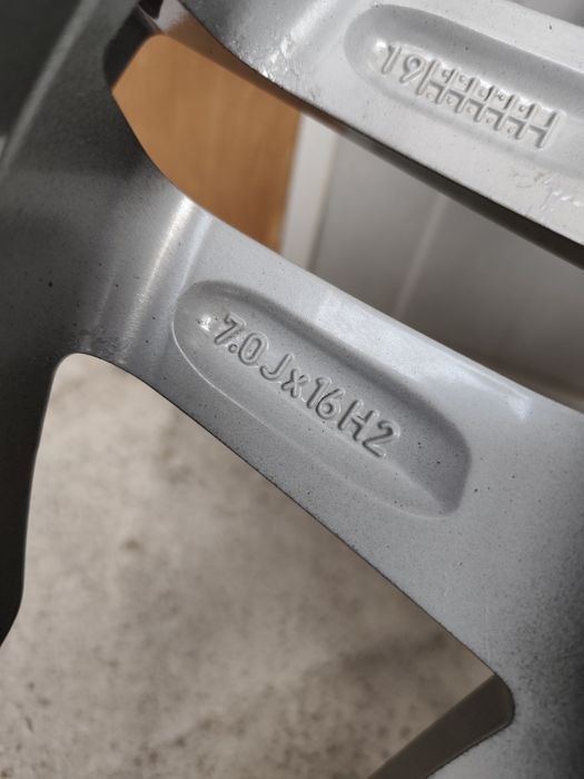 16/5/112-МЕРЦЕДЕС 190,124,А,Б,Ц класа -204,CL,V  класа,ВАНЕО,ВИТО-внос