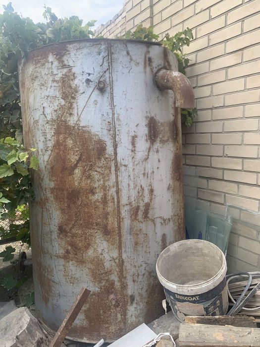 1tonnalik chuguni bochka