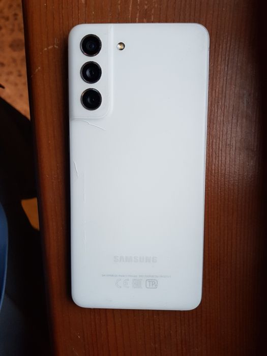 Продам samsung galaxy. S21.FE