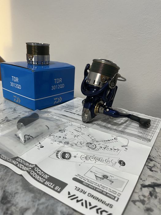 Mulinetă DAIWA TDR18 3012QD + tambur rezervă