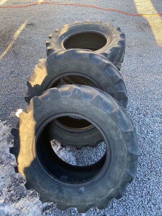 Anvelope cauciuc 320/65 R18  2buc pe stoc