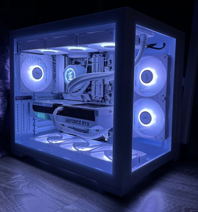 Геймърски PC AMD Ryzen 7 7800X3D / GeForce RTX 4070 Ti SUPER / RAM Kingston DDR5 32 GB 6000 MHz / SSD Kingston 2 TB