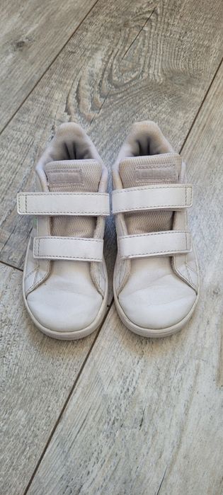 Adidasi de copii