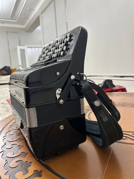 Голденкап баяны сатылады