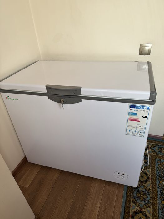 Продам морозильную камеру Alnagreen