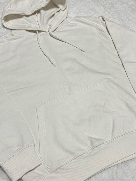 продавам различни суичъри