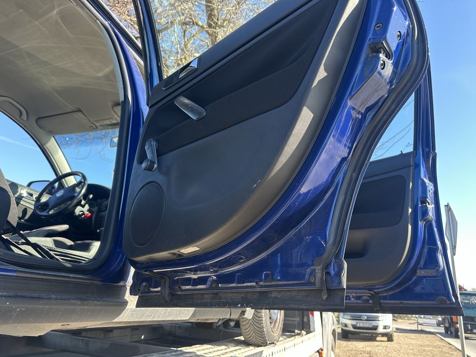 Врати десни за VW Passat 5.5 комби