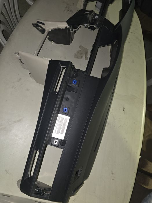 Табло е60 е61 с отвори cup holder