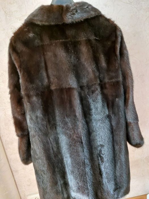 Шуба норковая женская