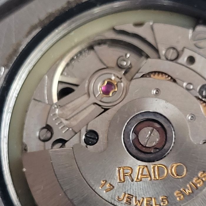 Часовник rado roamer