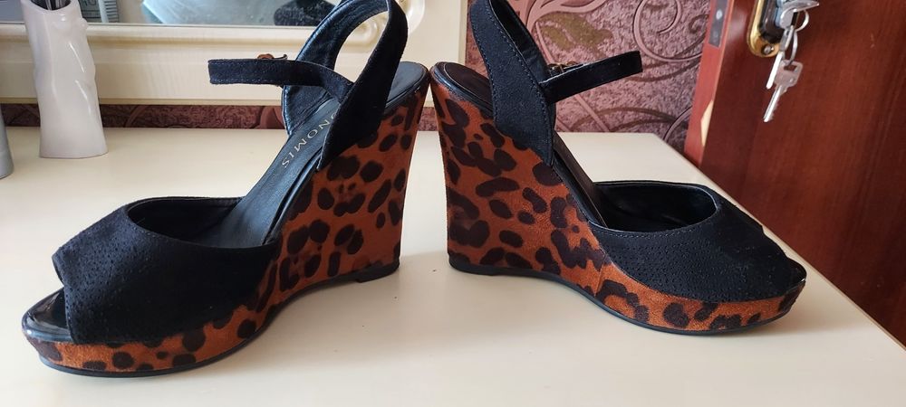 Женская летняя обувь