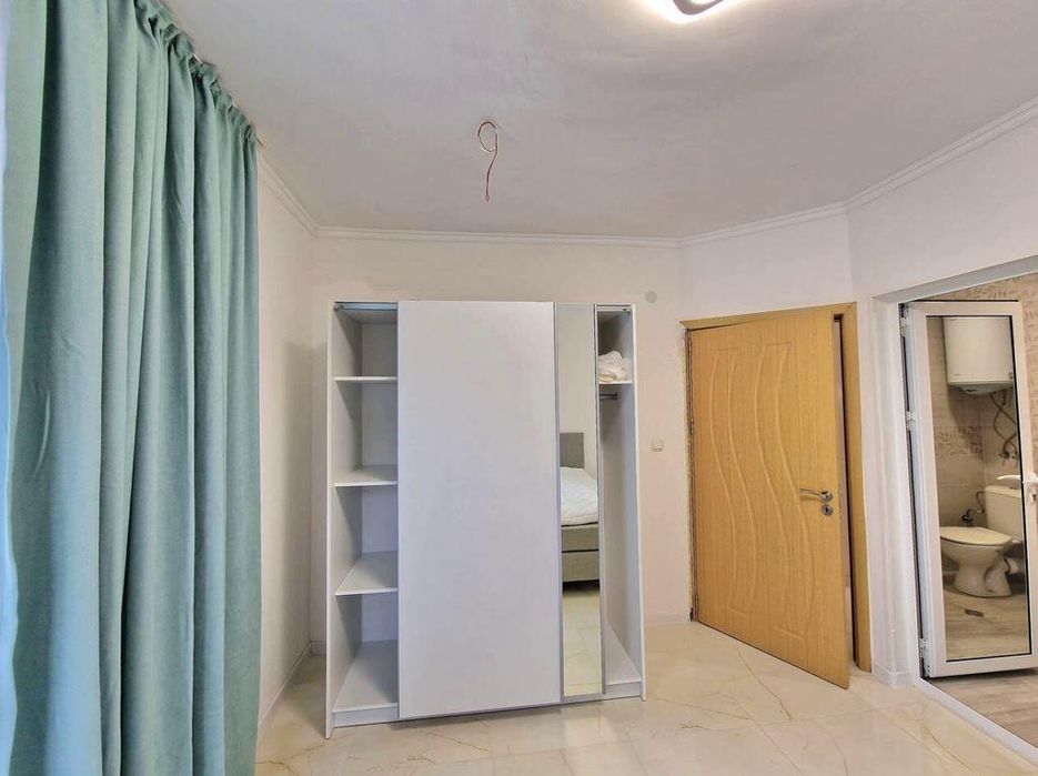 Продава се Етаж от къща в Бургас, Център - 90 кв.м за 1267 €/кв.м - Снимка #2