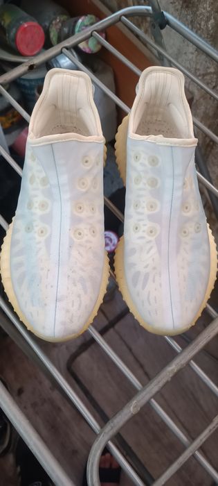 Кроссовки Adidas Yeezy Boost 350 V2 «Mono Ice» / Оригинал