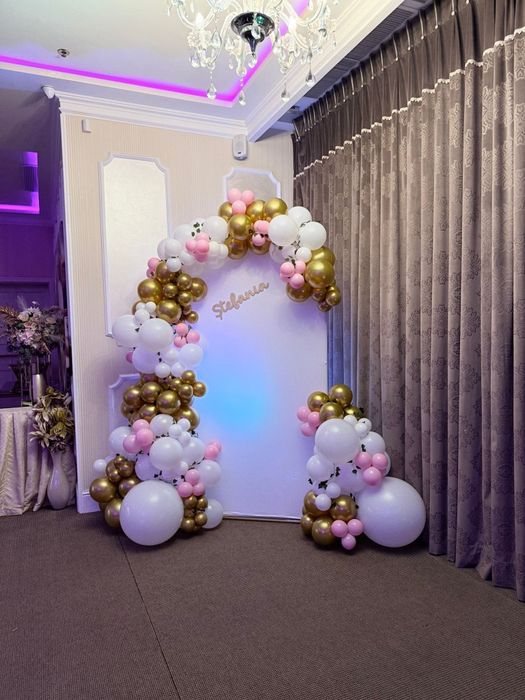 Decor evenimente, photocorner si arcade cu baloane