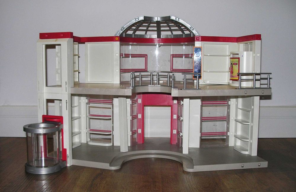 Playmobil 5485 - City Life Shopping mall inc. + lot figurine si piese