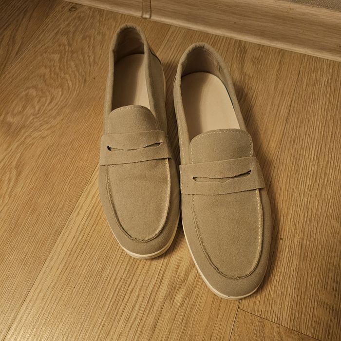 Продам мокасины, новые.