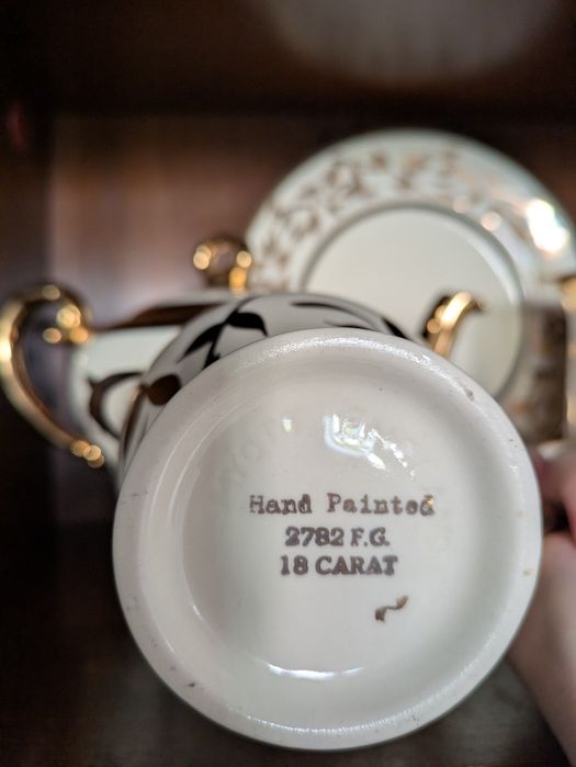 Vase Myott and Son, pictate manual cu aur de 18k