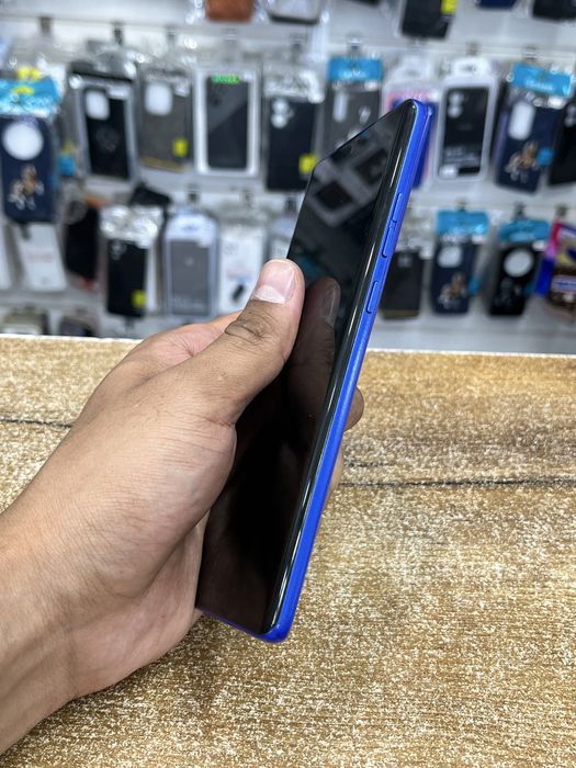 Motorola G85 5G (Snapdragon 6s Gen 3)