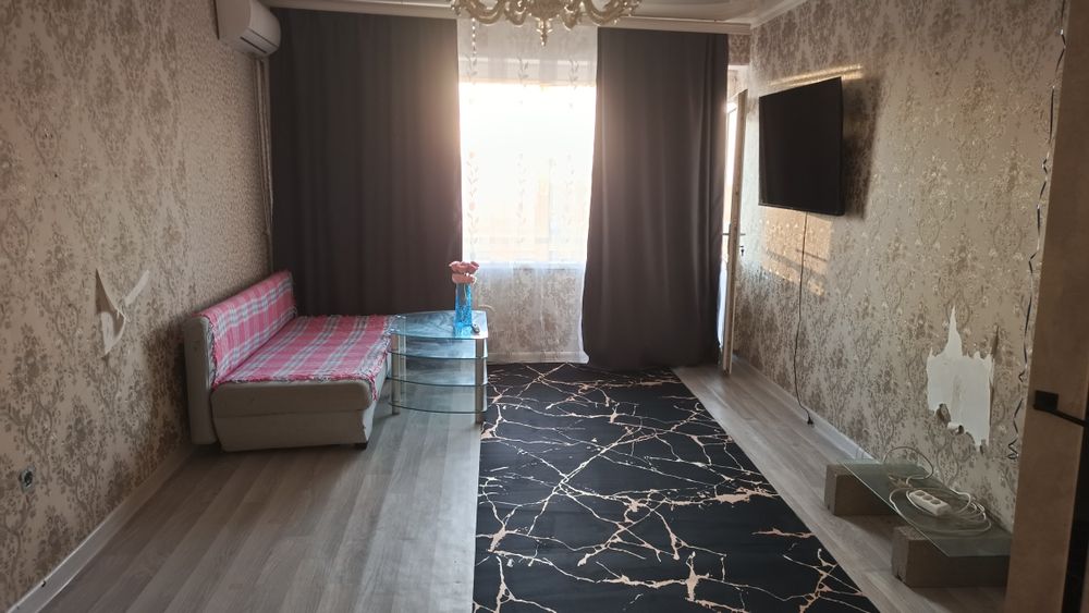 Задам посуточно квартиру