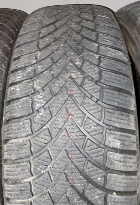 Anvelope iarna 225/55R18 102V