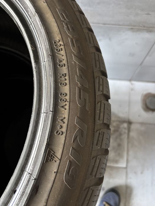 Anvelope de iarna Pirelli 235 45 R19 Demo