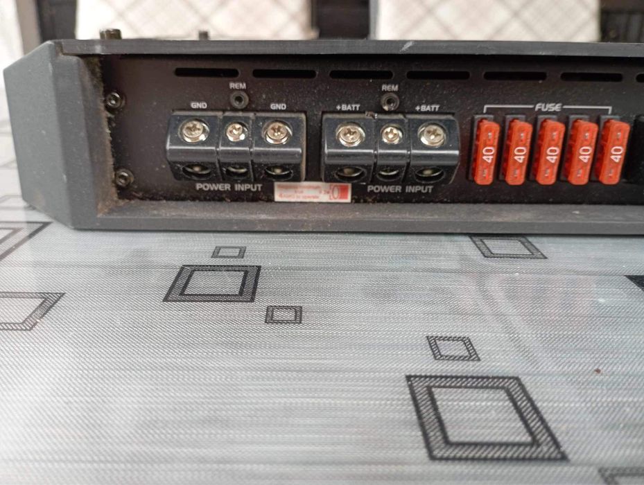 Усилвател Pioneer